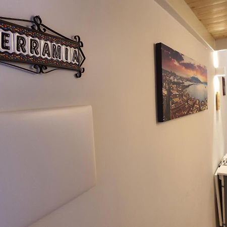 Terramia Holiday House Napoli Esterno foto